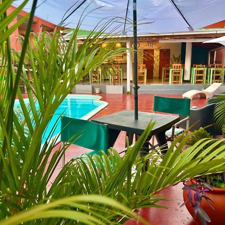 Tupa Hotel Iguazu 푸에르토이과수 외부 사진