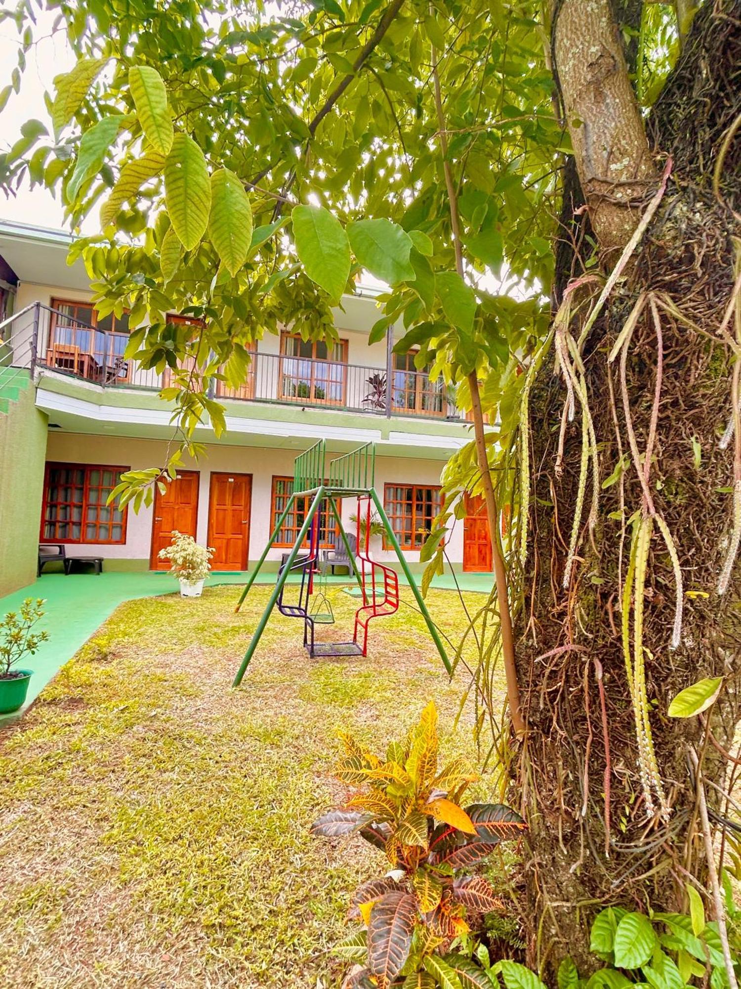 Tupa Hotel Iguazu 푸에르토이과수 외부 사진